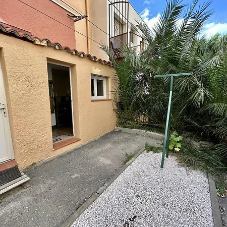 Cr240-rdcappartement Deux Pieces - 4 Couchages- En Roussillon *