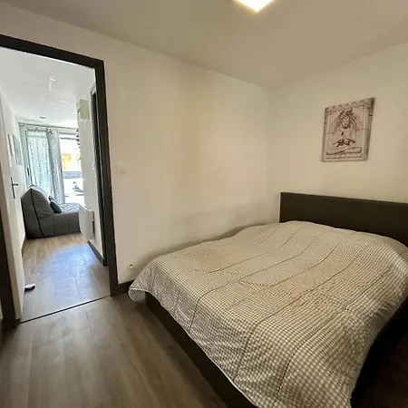 Cr240-rdcappartement Deux Pieces - 4 Couchages- En Roussillon *